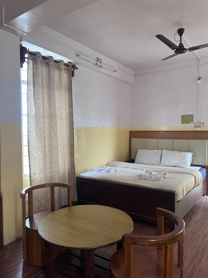 Kohima Jn Hotel מראה חיצוני תמונה